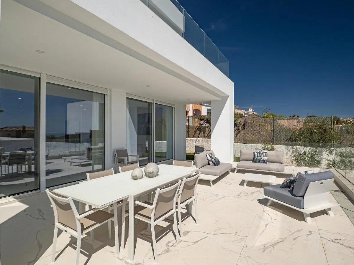 Villa Eliseo - Private Pool And Sea Views I 2400 San Roque  0*, San Roque (Andalucia)